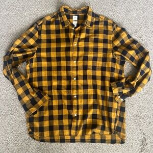 H&M Yellow and Black Plaid Casual Button Down Shirt